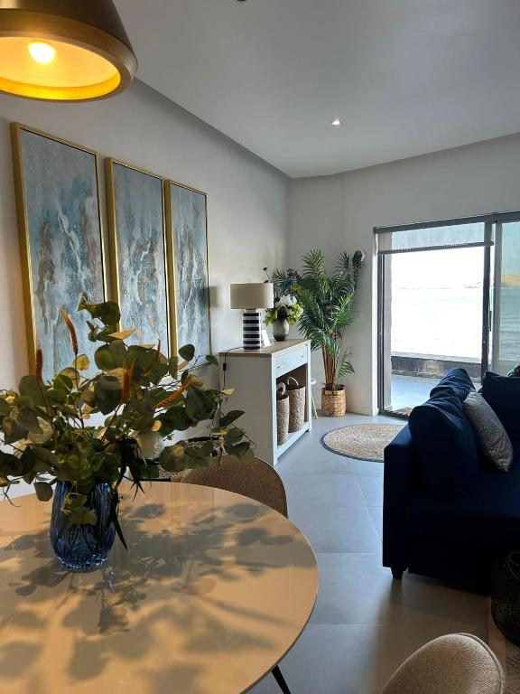 Ely's Place by the Sea - Bed and Breakfast Praia Baixo