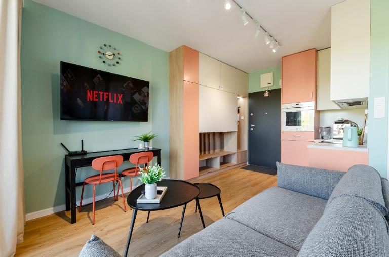 Queen Size Bed - Apartament obok Manufaktury w centrum Łodzi - Parking gratis!!! - B&B Lodz
