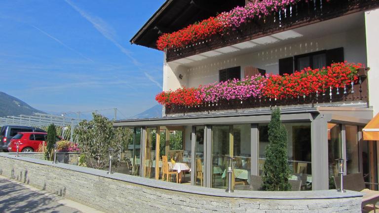 Pension Tannenhof  - Ferienwohnung Latsch