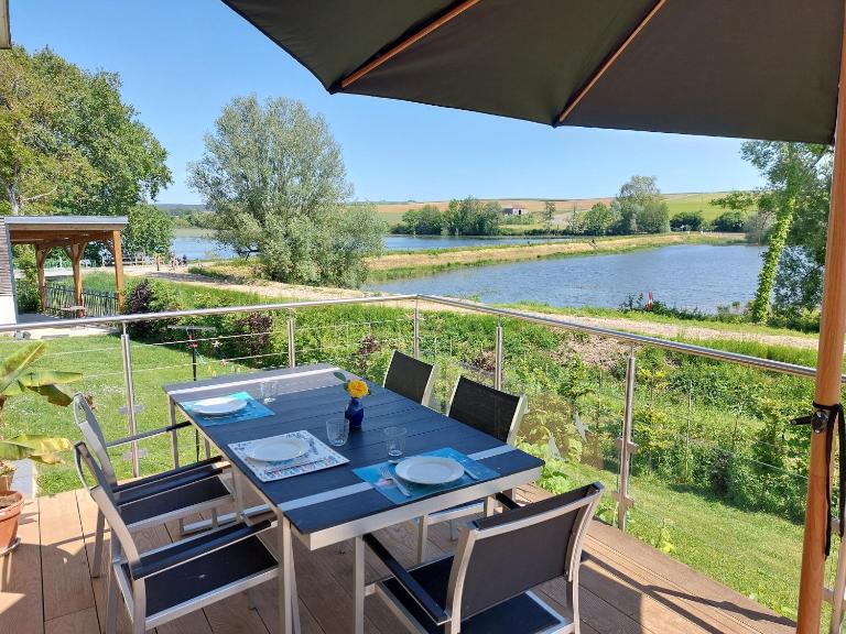 maison caroline bairon - B&B Le Chesne