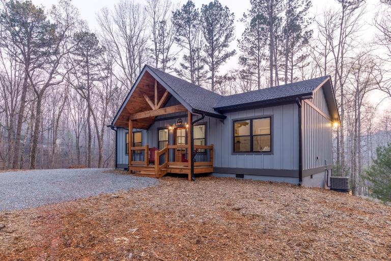 River View Getaway by 2DC - B&B Ellijay