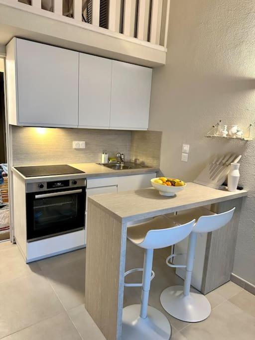 Charmant appartement - Chambres d'hôtes Cogolin