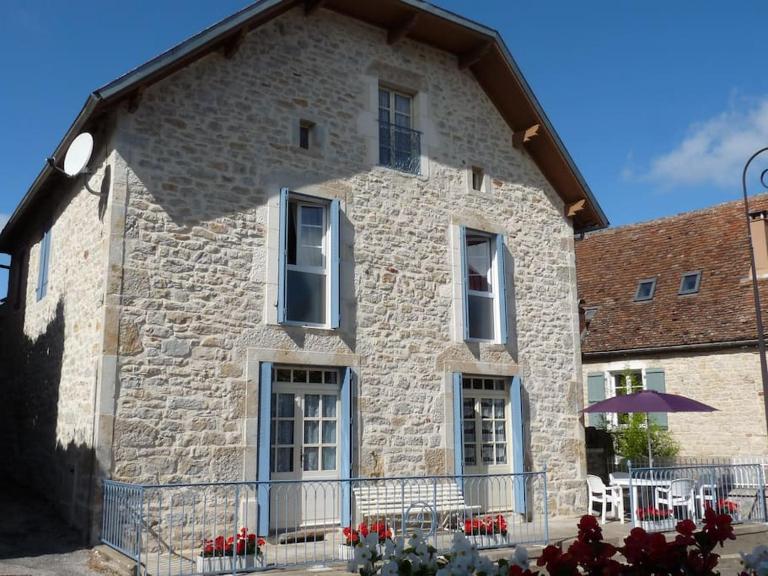 Gîte Miers chez Nadine - B&B Miers
