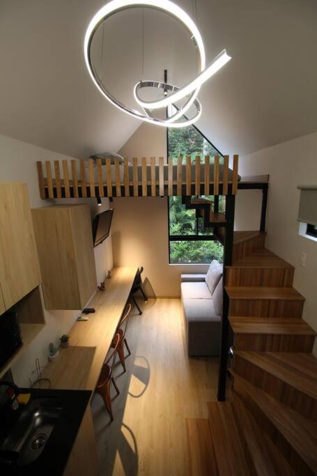 Nueva Tiny House en el Poblado FRN110 By Roots Rentals - B&B Medellín
