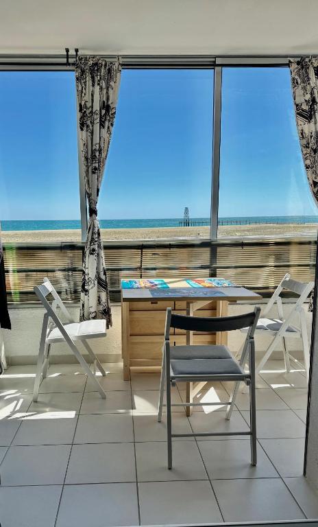 Port Leucate Résidence Belle Plage Face Mer - Chambres d'hôtes Leucate