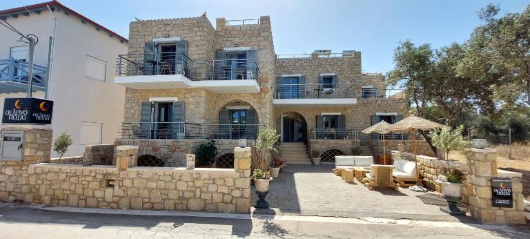Selinopetra Rooms - B&B Elafónisos