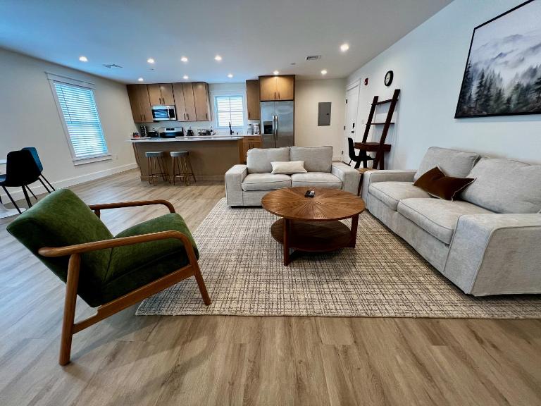Montgomery Modern Luxury Stays - Ferienwohnung Montgomery