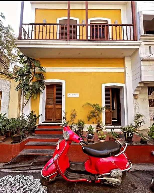 FRENCH RIVERA Heritage Boutique Villa - Bed and Breakfast Pondicherry