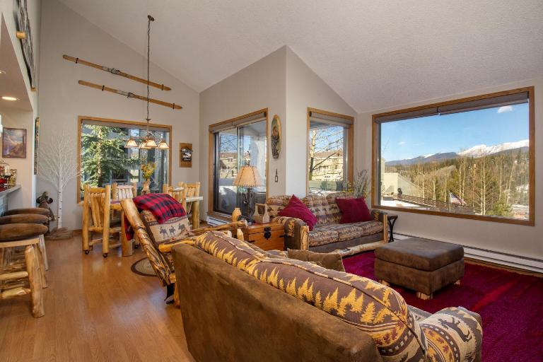 Snowblaze Condos Building C unit 24 - Bed and Breakfast Winter Park