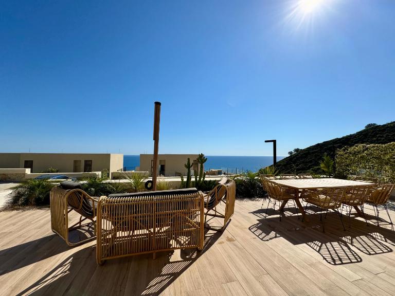 Sun Hill Green Coast, Palase - Bed and Breakfast Palasë
