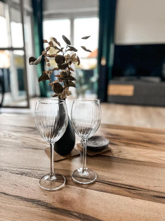 Apartament Wierzbowy - Ferienwohnung Hirschberg im Riesengebirge