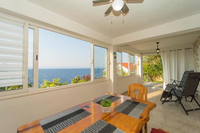 Vista Mare apartment - Bed and Breakfast Blato