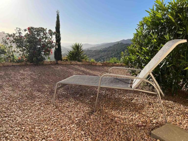 Studio 2 avec piscine & vue sur la baie d'Ajaccio - Bed and Breakfast Alata