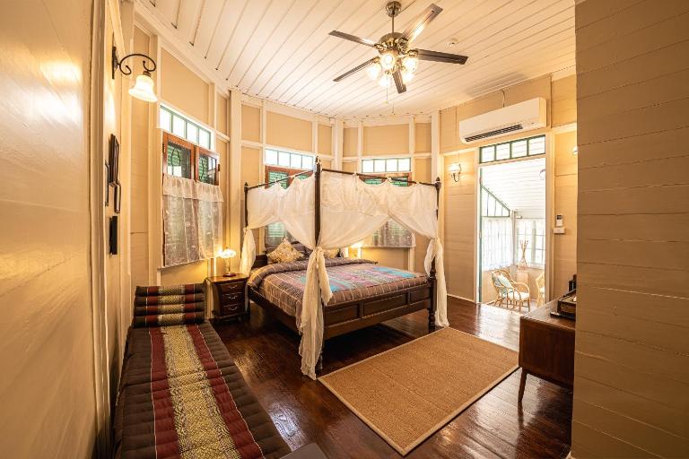 Wallaya Heritage Stay - B&B Bangkok