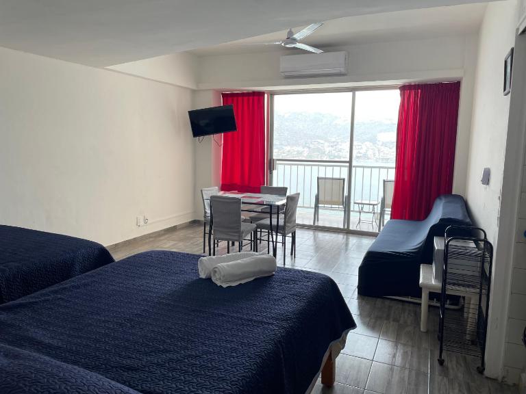 Hermosa Suite Torres Gemelas - Bed and Breakfast Acapulco de Juárez
