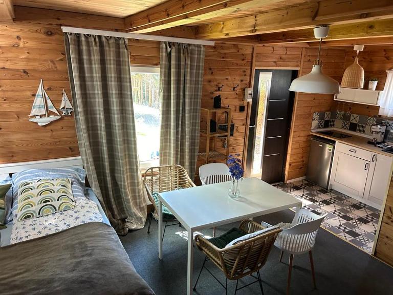 Ustka- Wakacyjny Domek Letni Wiatr - B&B Ustka
