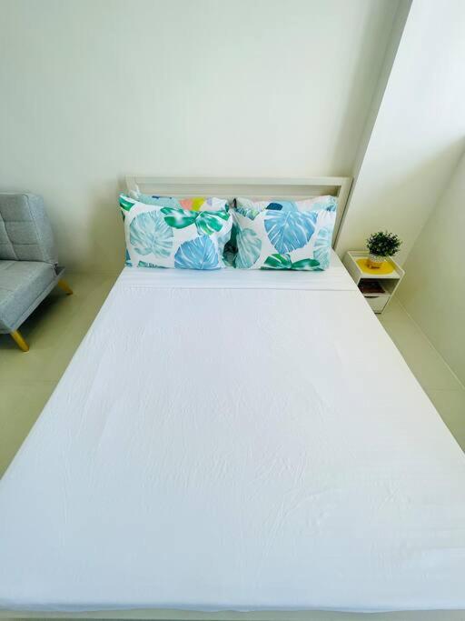 WV 7 Serene Haven - Bed and Breakfast Iloilo