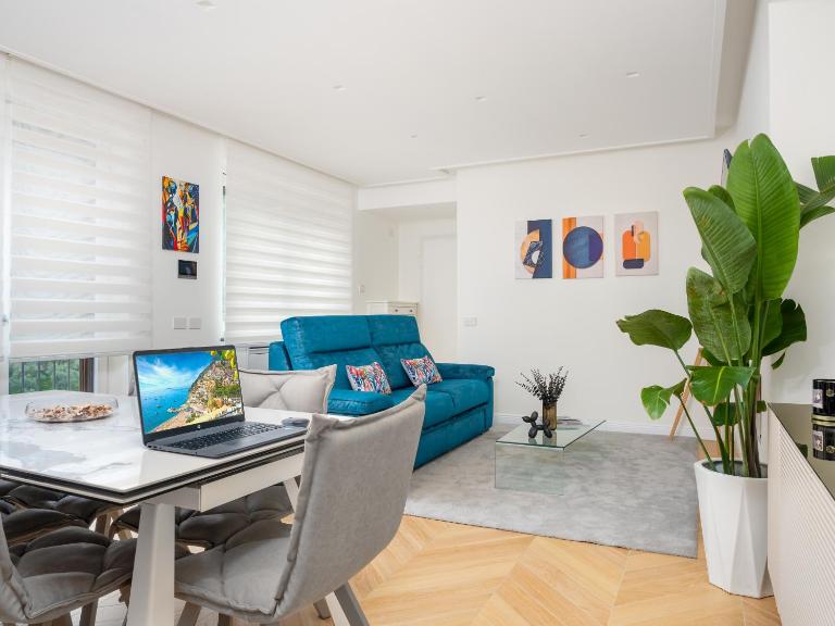 Regina Vittoria Relais EcoSmart Luxury Home SPA - De Vivo Realty - B&B Vico Equense