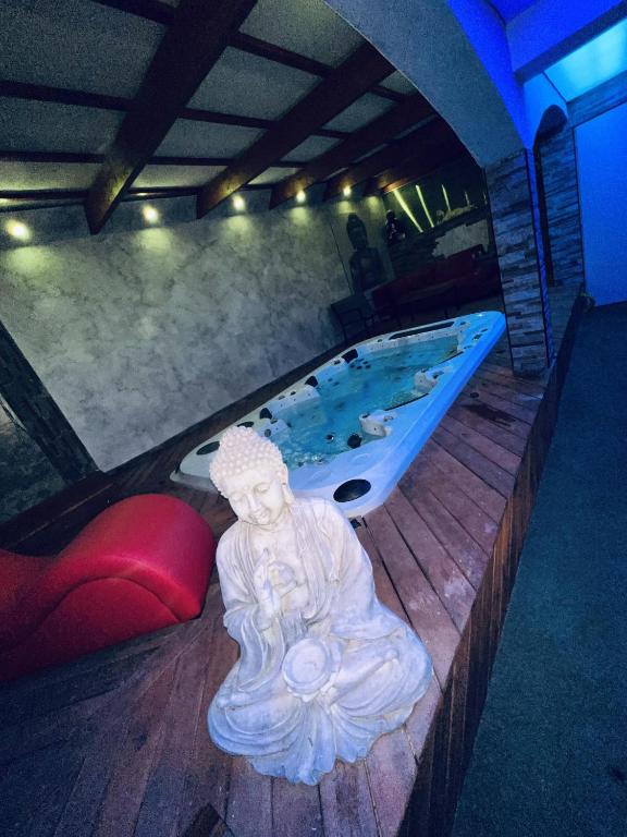 Appartement Romantique L'Escapade Jacuzzi - Chambres d'hôtes Espondeilhan