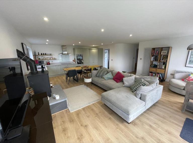 Nan's Place Donegal - New Renovation with stunning Views - B&B Lettermacaward