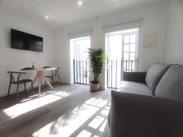 Lepanto3 - Apartamento amplio y luminoso para disfrutar de Ourense - B&B Ourense