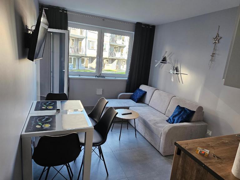 Apartament Słowik Dębina 25 - Ferienwohnung Schönwalde