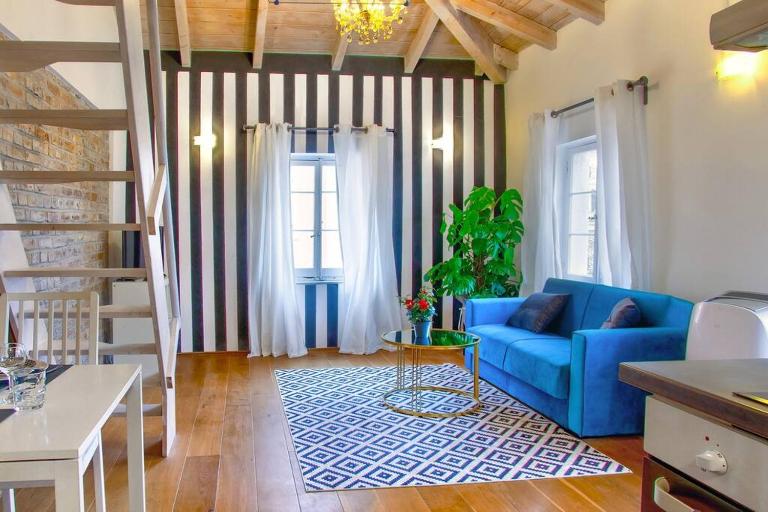 Ella's stunning pad - B&B Karyófyto