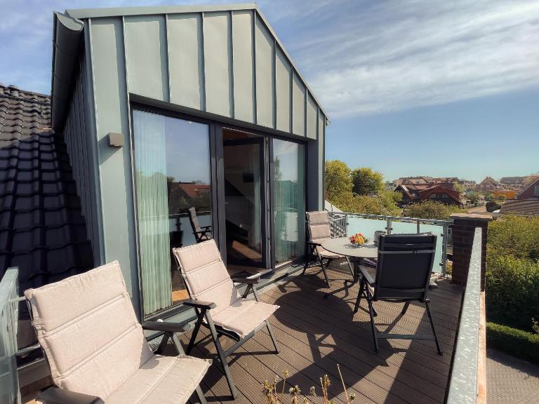 Meerzeit - Sauna und Kamin - moderne FeWo - B&B Kellenhusen