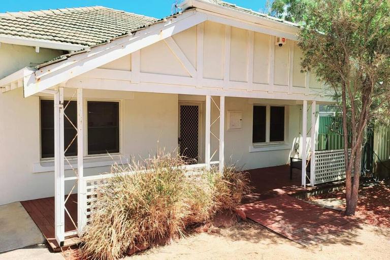 Central to town - Vintage and cosy entire home - Ferienwohnung Geraldton