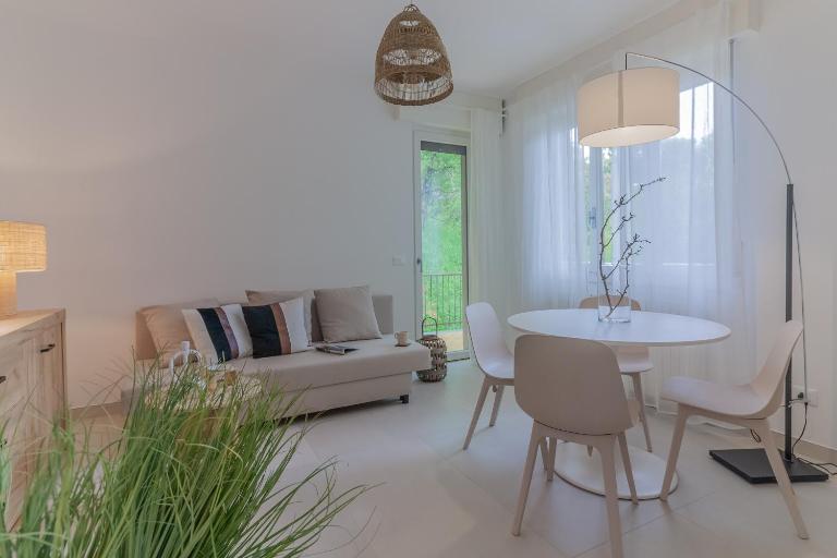 Profumo di Lago - B&B Perledo