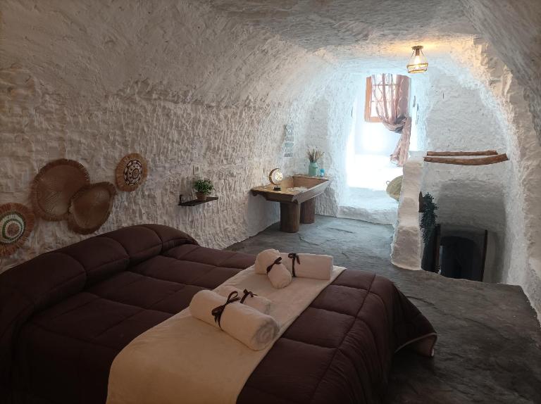 Cueva la Trapera - B&B Benamaurel