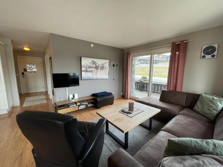 Relaxing Retreat With Two Terraces - Chambres d'hôtes Beitostølen
