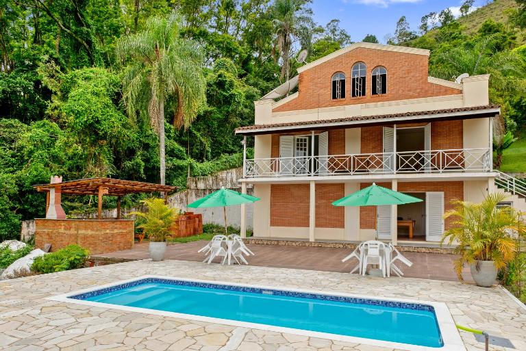 Paradisiacal getaway -Serra Negra - B&B Serra Negra