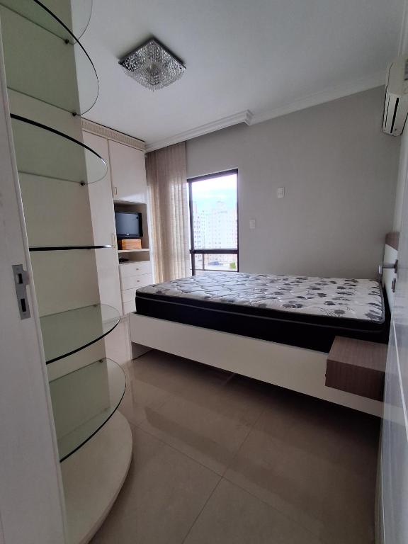 Apto com sacada - Chambres d'hôtes Balneário Camboriú