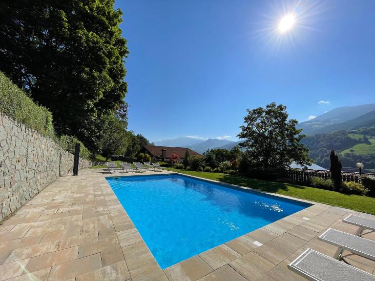 TANOVINUM Apartments - B&B Villandro