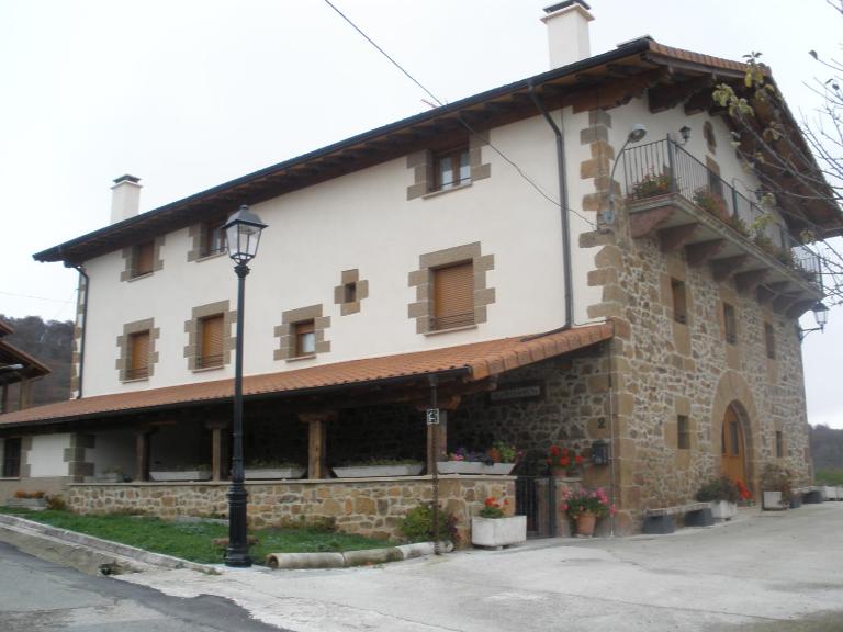 CR Juandiegorena I y II - Chambres d'hôtes Eltzaburu