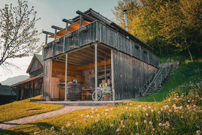 KAJZA KOLOVRAT - Bed and Breakfast Mozirje
