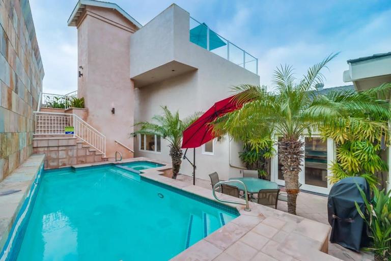 Ocean & Bay Views Pool & Hot Tub Rooftop Patio - Bed and Breakfast San Diego