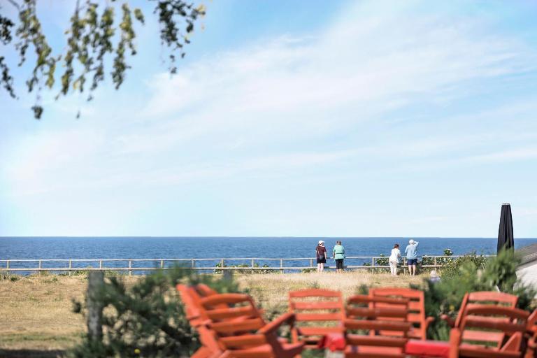 Feriehus med havudsigt - B&B Hasle