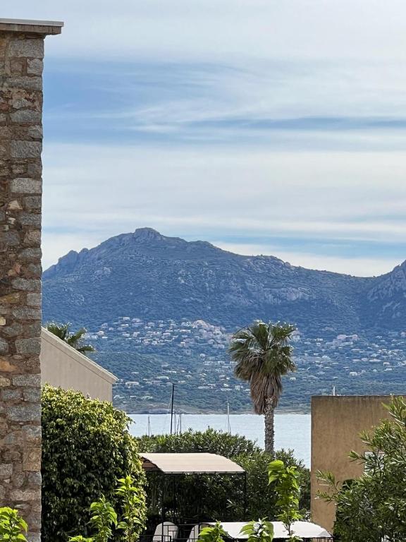 Résidence Libertà - T4 spacieux, calme, lumineux, centre ville, loggia et balcon - B&B Calvi