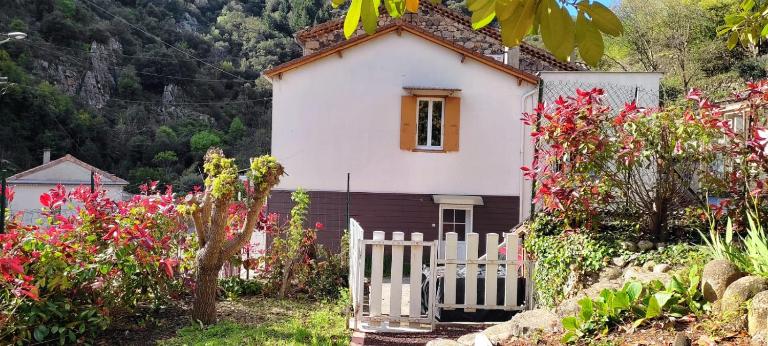 Gite bord riviere volane - B&B Vals-les-Bains