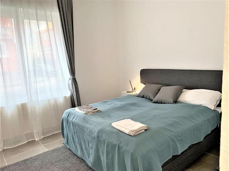 Stilvoll eingerichtete Wohnung in Essen-Südviertel - B&B Essen