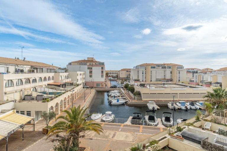 Appt t2 cabine clim parking privée vu mer - B&B Sète