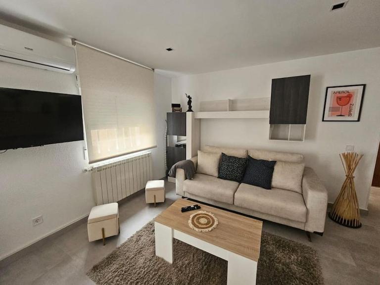 Elegant apartment with yard for 4 pax in Tetuan - 1 - Ferienwohnung Madrid