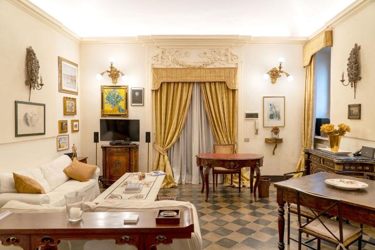 Colosseum Charming Loft - Santa Maria in Carinis - Ferienwohnung Rom