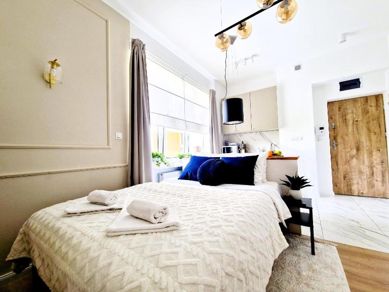 J&W Apartments Grójecka Glam Flat - Chambres d'hôtes Varsovie