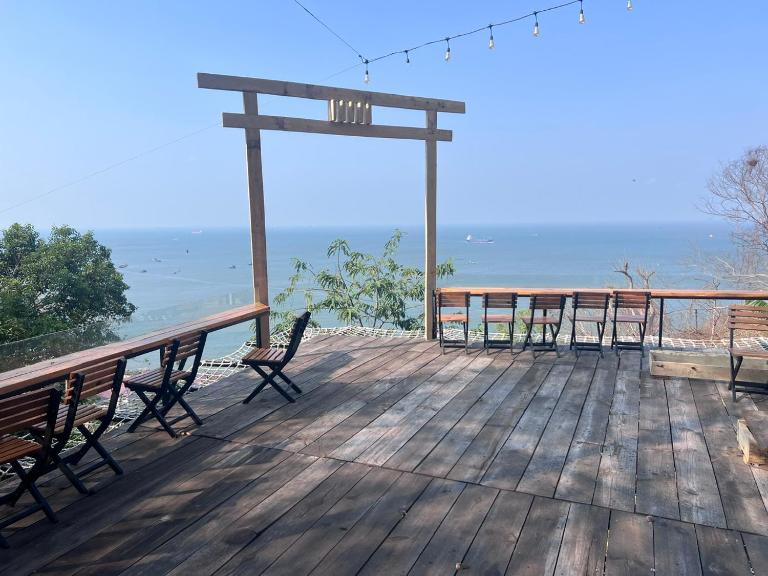 The mountain Seaview - Bed and Breakfast Vũng Tàu