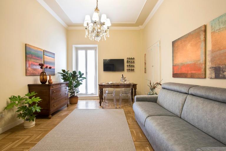 AV Domus Propaganda - B&B Roma