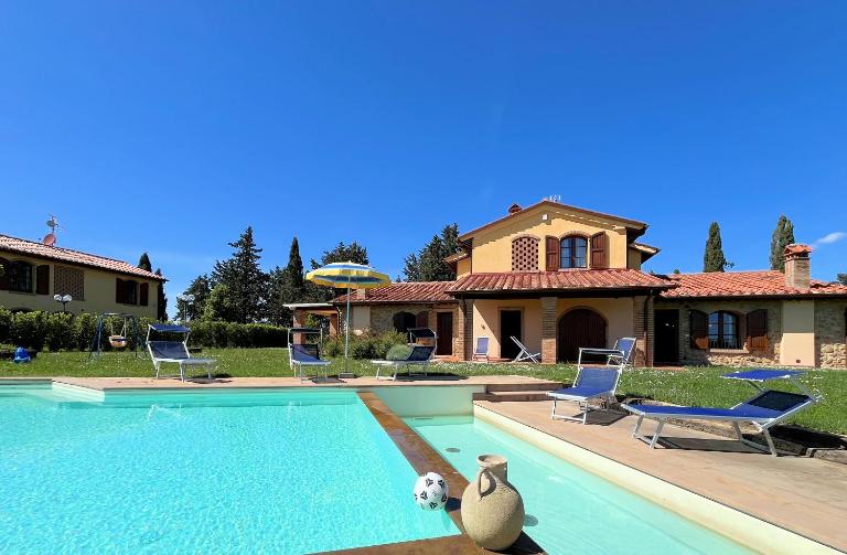 Panoramic Villa Ludovica with private pool - Borgo del Silenzio - B&B Orciatico