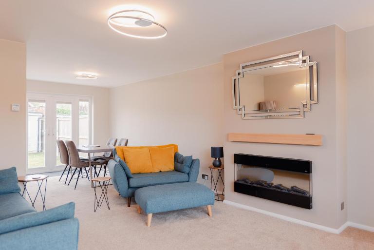 Luxury Recently Renovated 3 Bedroom home in Sandwich Kent - Chambres d'hôtes Sandwich